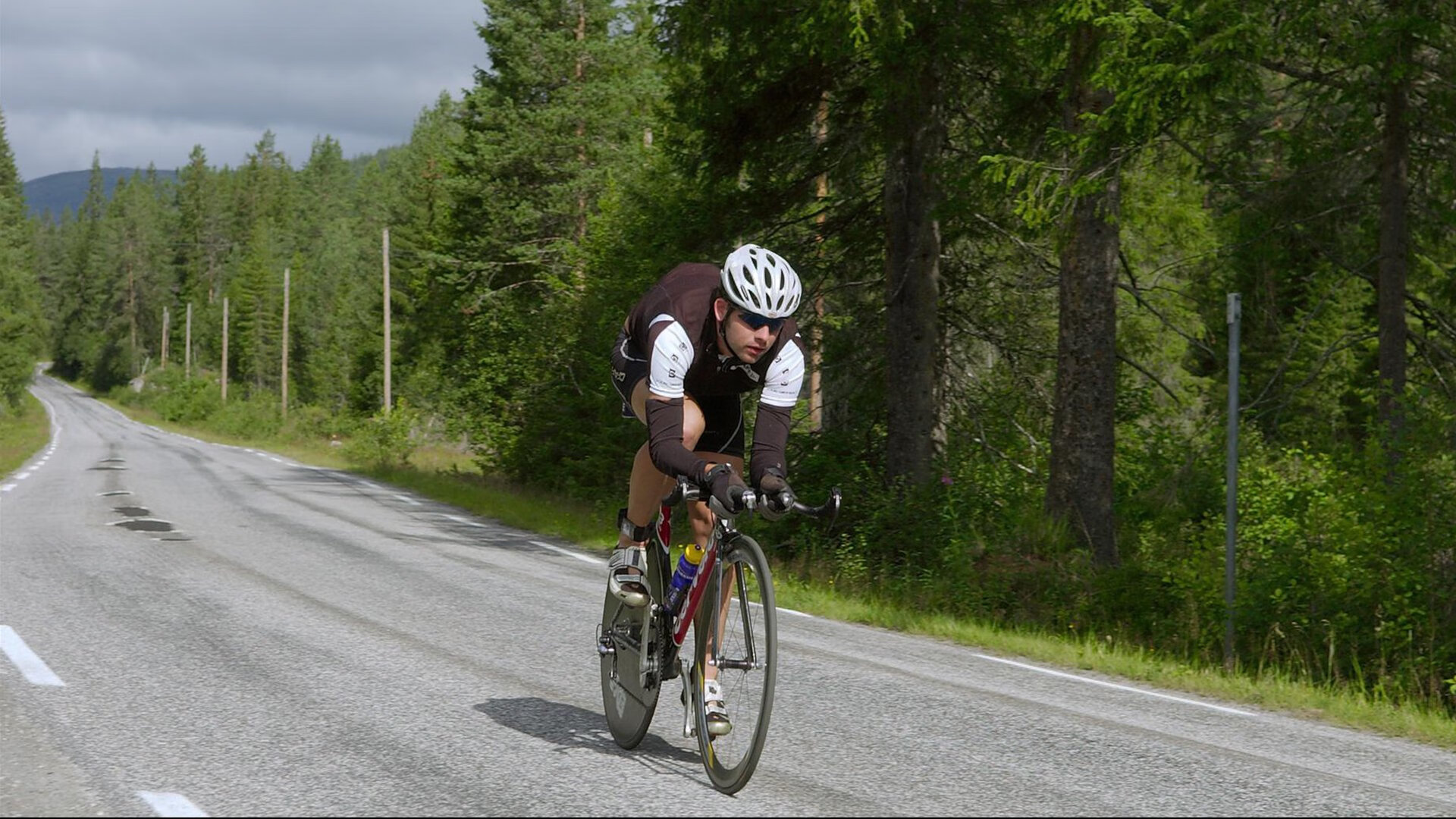 林丹表示支持孩子多元化发展路径，林丹能力